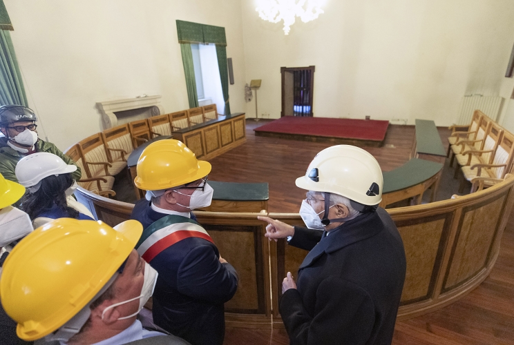 Il Presidente Sergio Mattarella visita i lavori di ricostruzione della Basilica di Norcia
