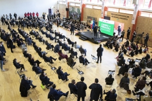 Il Presidente della Repubblica Sergio Mattarella a Corviale, in occasione dell’inaugurazione del "Campo dei Miracoli", nuovo campo di calcio a 11 all’interno del Centro Sportivo Valentina Venanzi, nell’ambito dell’iniziativa Calciosociale Italia.
