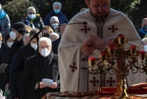 Il Presidente della Repubblica, Sergio Mattarella, ha partecipato alla messa presso la Basilica di Santa Sofia, chiesa Ucraina cattolica