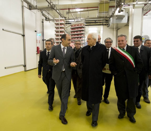 Il Presidente Sergio Mattarella visita lo stabilimento SAL.PI. Uno srl 