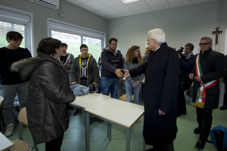 Il Presidente Sergio Mattarella visita l’Istituto Omnicomprensivo “A. De Gasperi – R. Battaglia” 