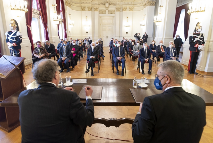 Il Presidente della Repubblica Sergio Mattarella in occasione della cerimonia di firma d'intesa per il trasferimento del Narodni Dom dall'Università degli Studi di Trieste alla Fondazione Narodni Dom 