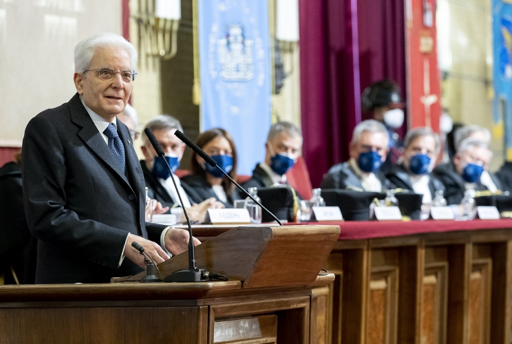 Il Presidente Sergio Mattarella  rivolge il suo indirizzo di saluto in occasione della cerimonia di inaugurazione dell’anno accademico 2021/2022 dell’Università degli Studi di Trieste
