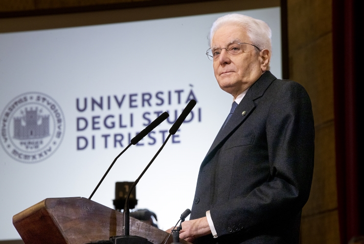 Il Presidente Sergio Mattarella  rivolge il suo indirizzo di saluto in occasione della cerimonia di inaugurazione dell’anno accademico 2021/2022 dell’Università degli Studi di Trieste