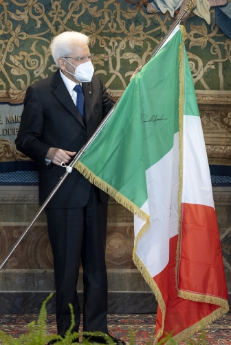 Il Presidente della Repubblica Sergio Mattarella in occasione della cerimonia di restituzione della Bandiera da parte degli atleti italiani di ritorno dai Giochi Olimpici e Paralimpici invernali di Pechino 2022