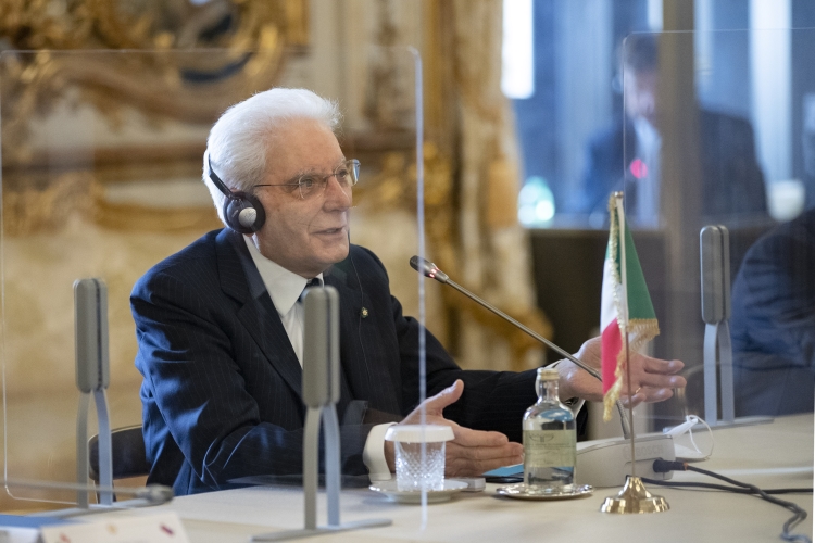Il Presidente Sergio Mattarella con S.E. la Signora Zuzana Čaputová, Presidente della Repubblica Slovacca durante i colloqui con le rispettive delegazioni 
(foto di Francesco Ammendola - Ufficio per la Stampa e la Comunicazione della Presidenza della Repubblica)