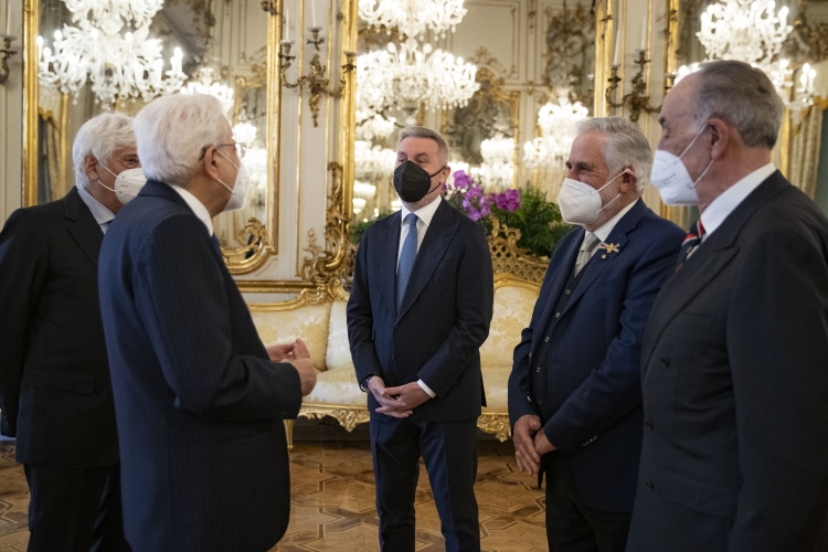Il Presidente della Repubblica Sergio Mattarella in occasione dell'incontro con gli esponenti delle Associazioni Combattentistiche e d'Arma, nella ricorrenza del 77° anniversario della Liberazione

