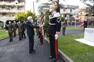 Il Presidente della Repubblica Sergio Mattarella ad Acerra depone una corona d’alloro in occasione del 77° anniversario della Liberazione    
