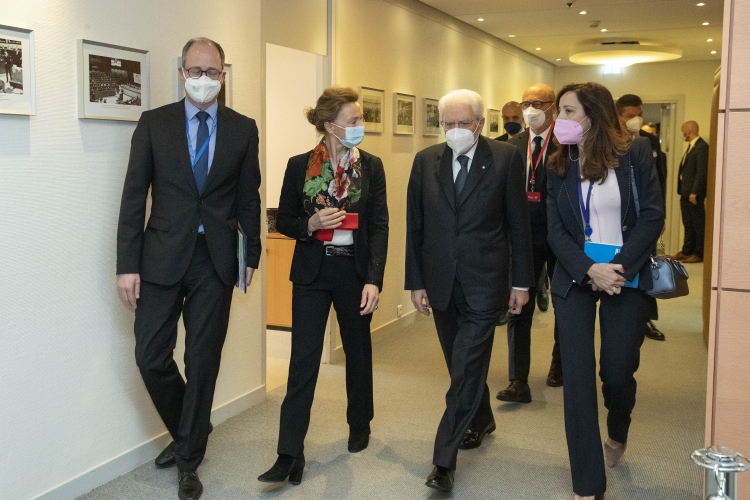 Il Presidente della Repubblica Sergio Mattarella a Strasburgo a Palais de l’Europe, con il Segretario Generale del Consiglio d’Europa, Sig.ra Marija Pejčinović Burić,in occasione del suo intervento all'Assemblea Parlamentare del Consiglio d'Europa
