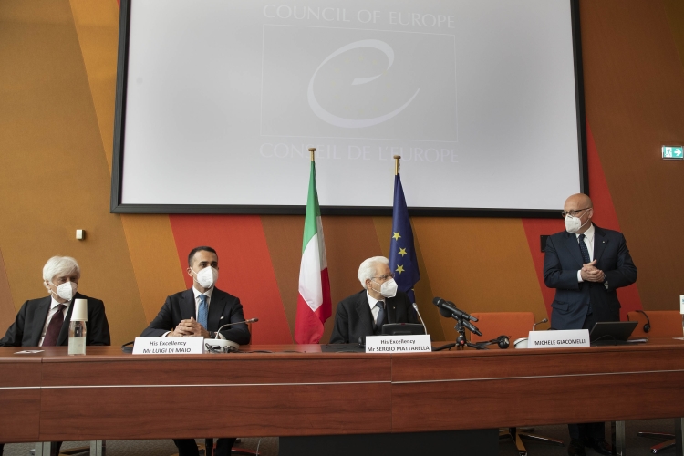 Il Presidente della Repubblica Sergio Mattarella incontra la Delegazione nazionale presso l’Assemblea Parlamentare del Consiglio d’Europa 
