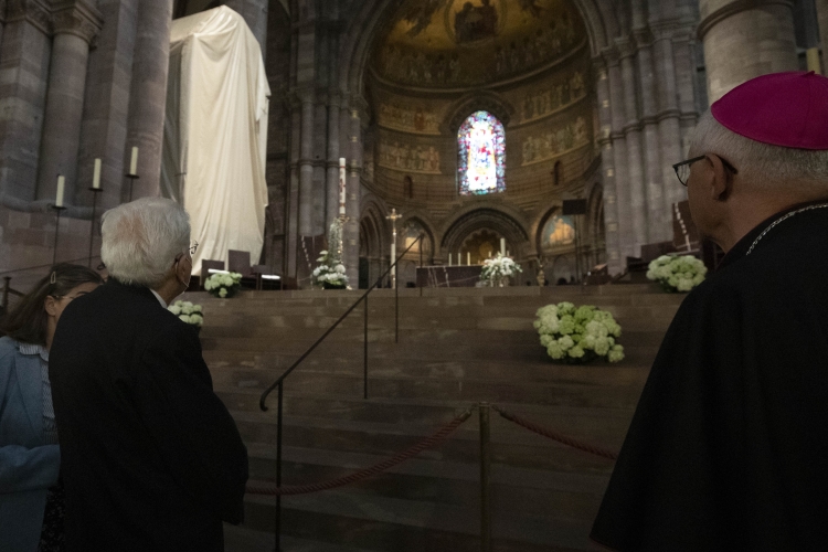 Il Presidente della Repubblica Sergio Mattarella visita la Cattedrale di Strasburgo
