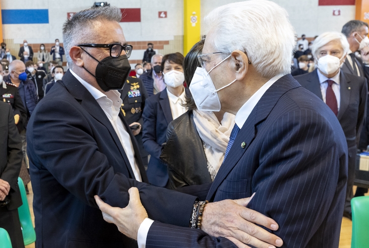 Il Presidente Sergio Mattarella con i familiari di Lorenzo Parelli