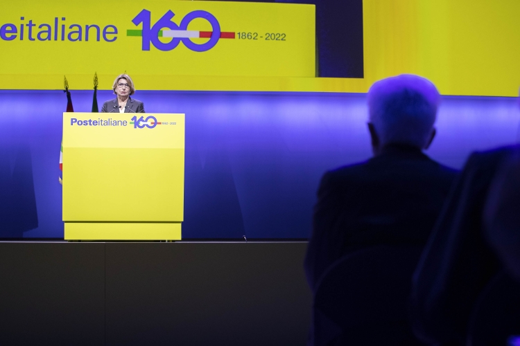 Il Presidente della Repubblica Sergio Mattarella in occasione dell'evento celebrativo del 160° anniversario della fondazione di Poste Italiane
