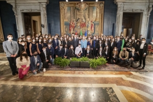 Incontro del Presidente della Repubblica con S.E. la Signora Roberta Metsola, Presidente del Parlamento europeo, unitamente ad una rappresentanza di studenti delle scuole ambasciatrici del Parlamento europeo