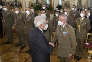 Incontro del Presidente Mattarella con il Capo di Stato Maggiore dell’Esercito, unitamente ad una rappresentanza dell’Esercito italiano, in occasione del 161° anniversario di fondazione.