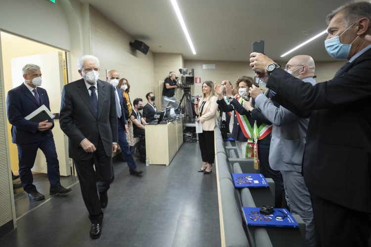 Il Presidente della Repubblica Sergio Mattarella durante la cerimonia in occasione della ricorrenza del 10° anniversario del sisma in Emilia del maggio 2012
