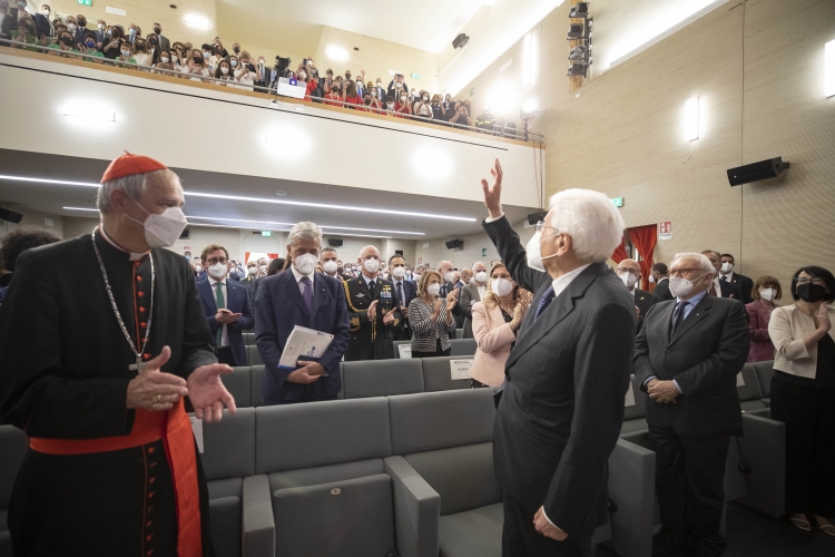 Il Presidente della Repubblica Sergio Mattarella durante la cerimonia in occasione della ricorrenza del 10° anniversario del sisma in Emilia del maggio 2012
