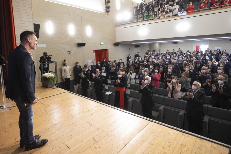 Il Presidente della Repubblica Sergio Mattarella durante la cerimonia in occasione della ricorrenza del 10° anniversario del sisma in Emilia del maggio 2012
