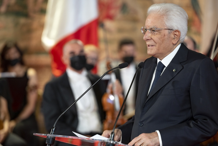 Il Presidente Sergio Mattarella rivolge il suo indirizzo di saluto in occasione del concerto eseguito dall’Orchestra del Teatro La Fenice di Venezia, diretta dal Maestro Myung-Whun Chung 