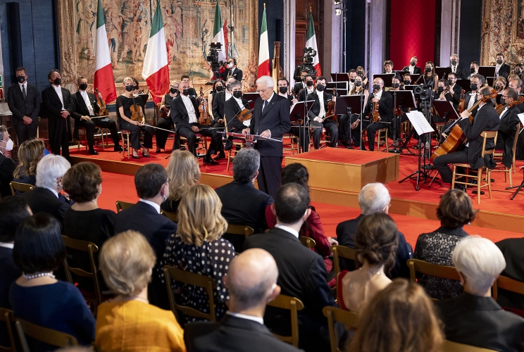 Il Presidente Sergio Mattarella rivolge il suo indirizzo di saluto in occasione del concerto eseguito dall’Orchestra del Teatro La Fenice di Venezia, diretta dal Maestro Myung-Whun Chung 