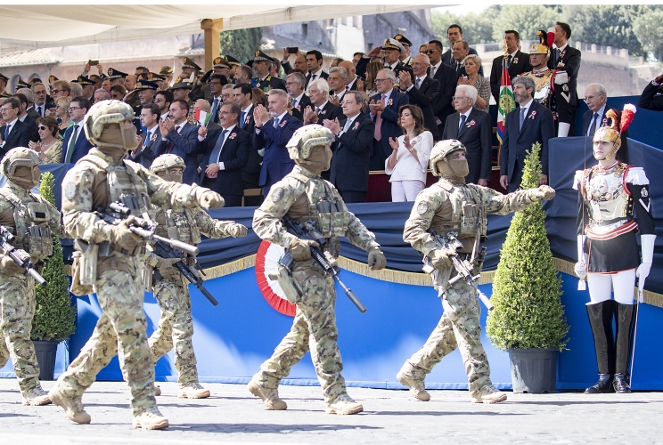 Il Presidente Sergio Mattarella alla Parata Militare ai Fori Imperiali, in occasione della Festa della Repubblica