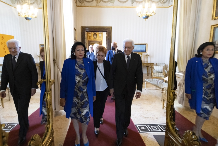 Il Presidente Sergio Mattarella con S.E. la Signora Salomè Zourabichvili, Presidente della Georgia, in visita di Stato