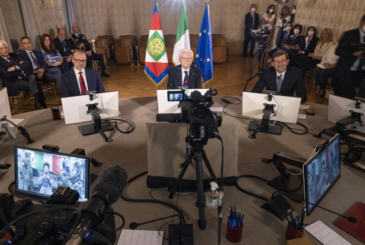 Il Presidente Sergio Mattarella in occasione del collegamento con l’astronauta Samantha Cristoforetti dalla Stazione Spaziale Internazionale