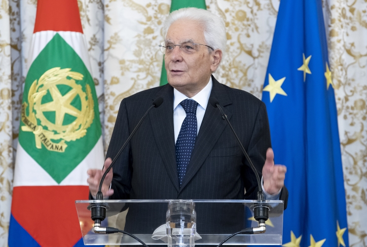 Il Presidente Sergio Mattarella nel corso dell'incontro con una rappresentanza del Corpo di Polizia Penitenziaria, in occasione del 205° anniversario della sua costituzione
