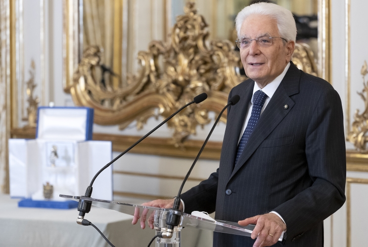 Il Presidente Sergio Mattarella nel corso dell'incontro con una rappresentanza del Corpo di Polizia Penitenziaria, in occasione del 205° anniversario della sua costituzione
