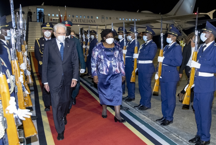  Il Presidente della Repubblica Sergio Mattarella al suo arrivo a Maputo in occasione della visita di Stato