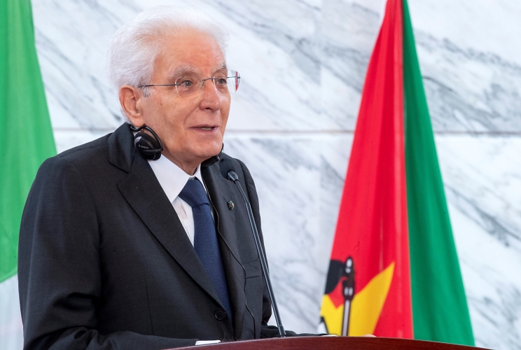 Il Presidente Mattarella nel corso delle dichiarazioni alla stampa