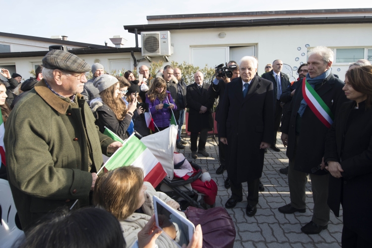 Il Presidente Sergio Mattarella con il Sindaco di Porto Recanati Roberto Mozzicafreddo