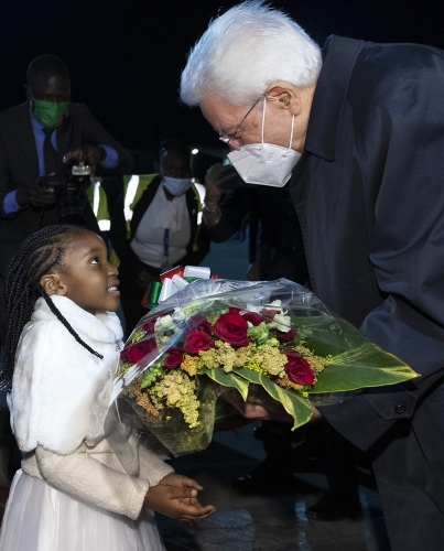 Il Presidente della Repubblica Sergio Mattarella al suo arrivo a Lusaka, in occasione della visita ufficiale in Zambia