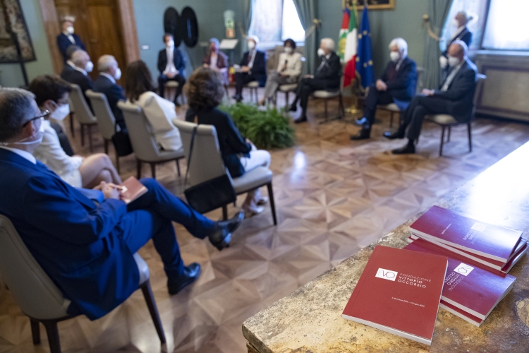 Il Presidente della Repubblica Sergio Mattarella incontra una delegazione del Comitato scientifico della Fondazione Vittorio Occorsio 

