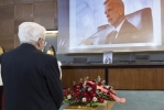 Il Presidente Mattarella alla camera ardente del Prof. Luca Serianni