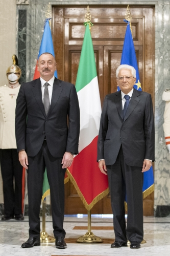 Il Presidente  della Repubblica Sergio Mattarella con Ilham Aliyev, Presidente della Repubblica dell’Azerbaigian
