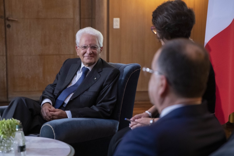 Il Presidente della Repubblica Sergio Mattarella con il Presidente della Repubblica d'Albania Bajram Begaj durante i colloqui