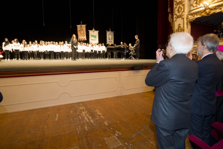 Il Presidente della Repubblica Sergio Mattarella al teatro Romolo Valli 