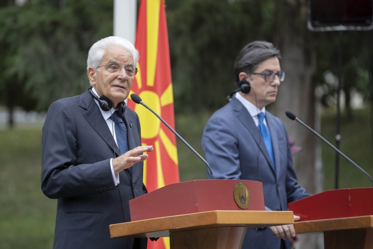 Il Presidente della Repubblica Sergio Mattarella con Stevo Pendarovski, Presidente della Repubblica di Macedonia del Nord,durante le dichiarazioni alla stampa, in occasione della visita Ufficiale
