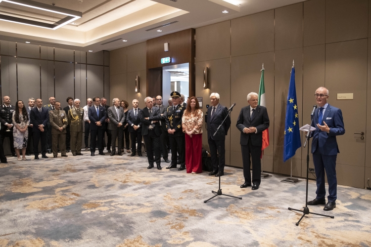 Il Presidente della Repubblica Sergio Mattarella incontra  una rappresentanza della collettività italiana a Skopje