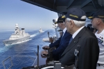 Il Presidente Mattarella ha visitato la nave Cavour della Marina Militare