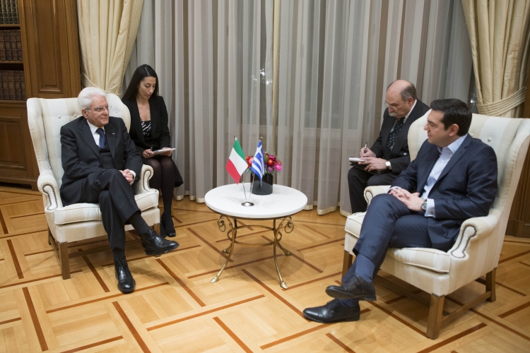Il Presidente della Repubblica Sergio Mattarella nel corso dell'incontro con il Primo Ministro Tsipras