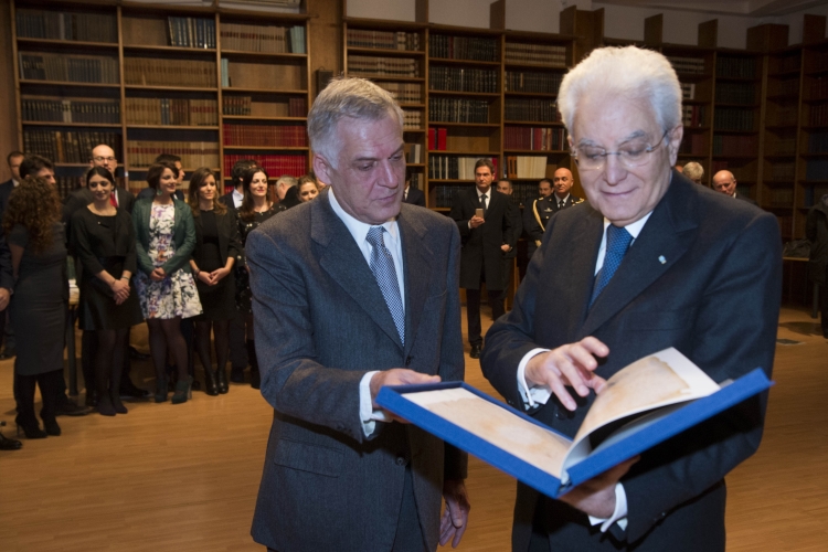 Il Presidente Sergio Mattarella alla Scuola Archeologica Italiana 