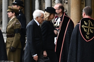 Il Presidente Mattarella e la signora Laura ai funerali della Regina Elisabetta II