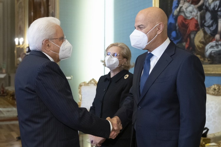 Il Presidente della Repubblica Sergio Mattarella incontra Claudio Descalzi Amministratore delegato di Eni SpA,in occasione della cerimonia di premiazione dei vincitori Eni Award 2022
