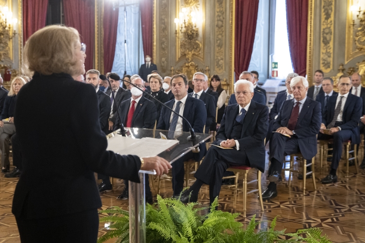 Il Presidente della Repubblica Sergio Mattarella durante la cerimonia di premiazione dei vincitori Eni Award 2022
