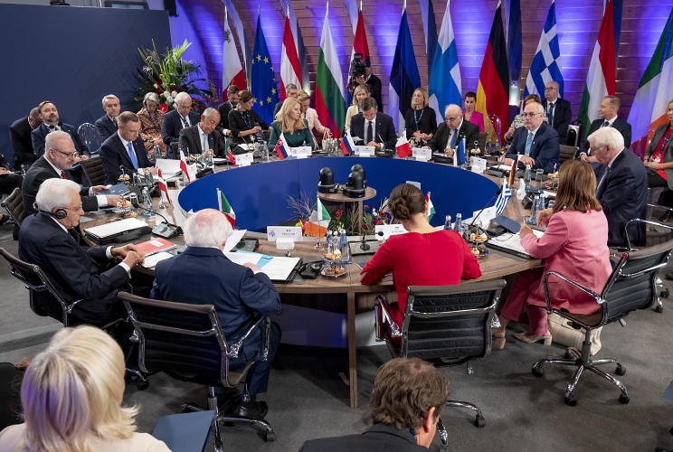 Il Presidente della Repubblica Sergio Mattarella in occasione della partecipazione alla XVII Riunione Informale dei Capi di Stato del Gruppo Arraiolos