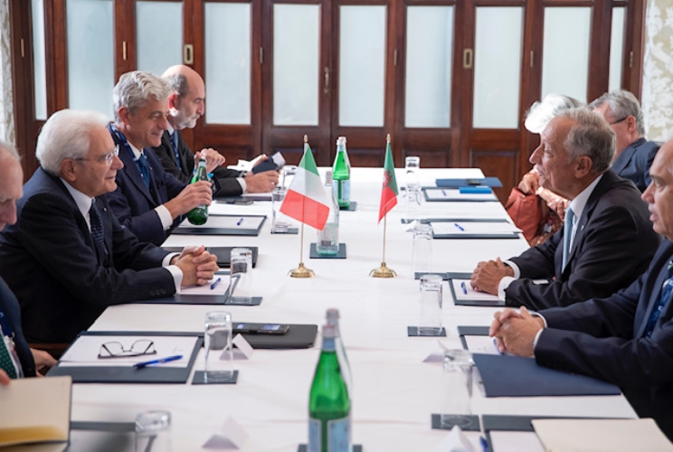 Il Presidente della Repubblica Sergio Mattarella con il Presidente della Repubblica Portoghese Marcelo Rebelo de Sousa in occasione dei colloqui bilaterali