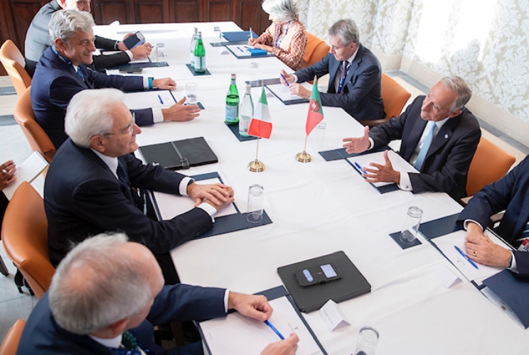 Il Presidente della Repubblica Sergio Mattarella con il Presidente della Repubblica Portoghese Marcelo Rebelo de Sousa in occasione dei colloqui bilaterali
