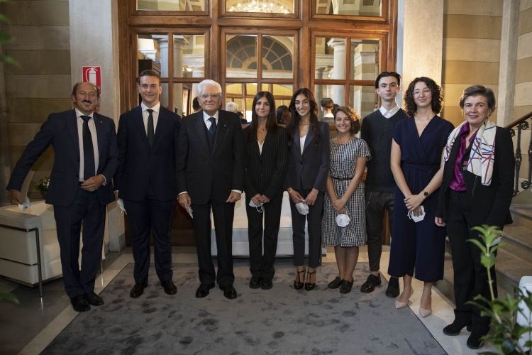 Il Presidente della Repubblica Sergio Mattarella al Teatro Giorgio Busca di Alba,in occasione della cerimonia commemorativa in onore di Michele Coppino per il bicentenario della nascita e di Giuseppe Fenoglio per il centenario della nascita 
